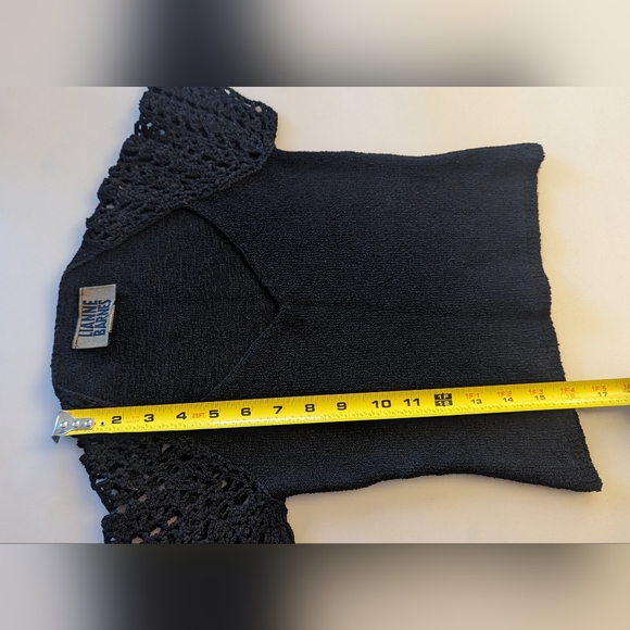 Vintage Lianne Barnes Dressy Stretchy Knit Crop Top W/ Crochet Short Sleeves. - Picture 9 of 9